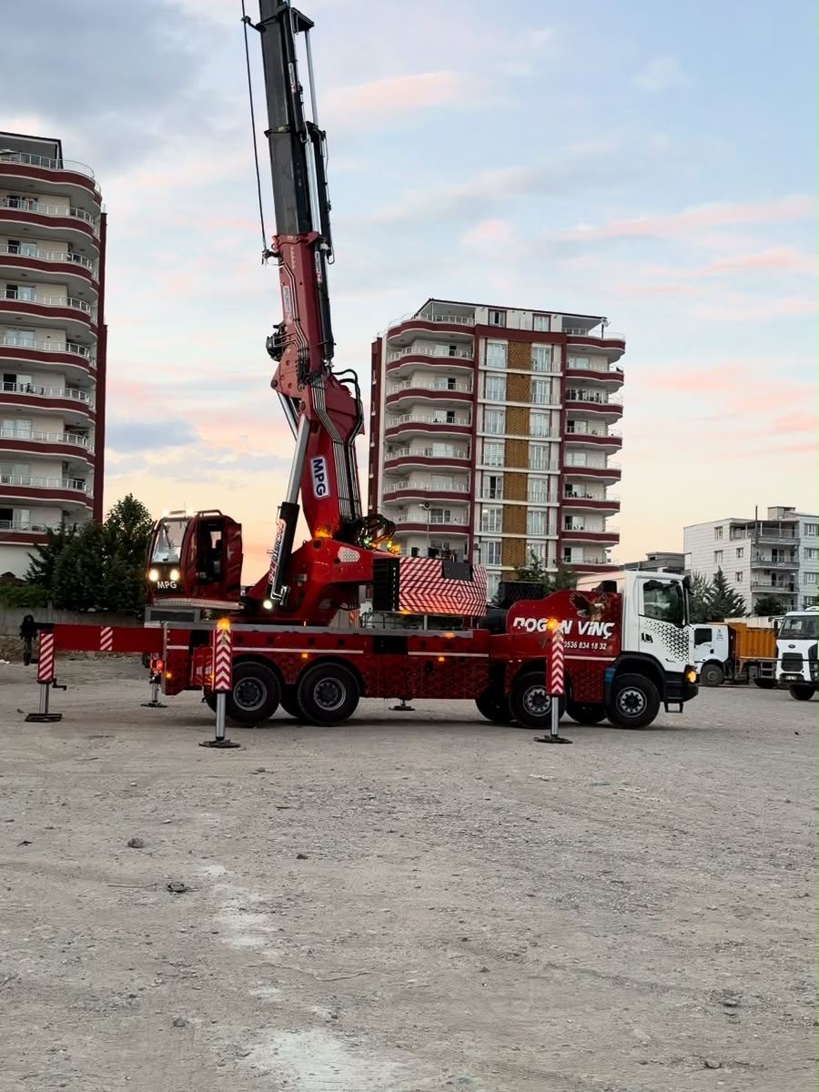 MPG vinç sahada kurulu, bom açık