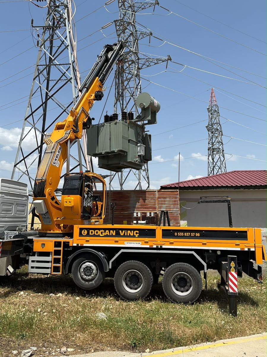 Keleş vinç ile trafo merkezine trafo yerleştirme